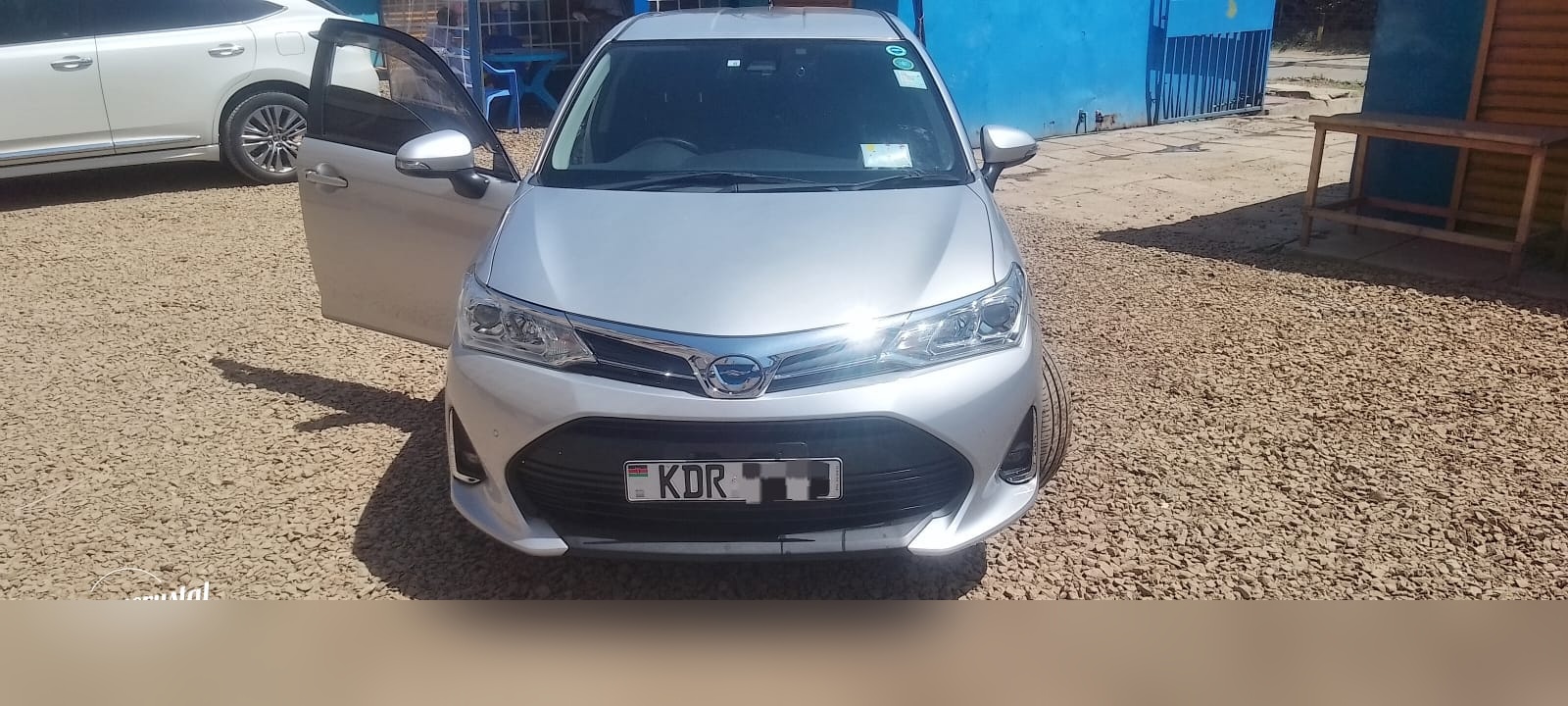 Toyota Corolla Axio (E160)